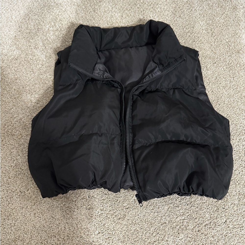 Black Cropped Puffer Vest